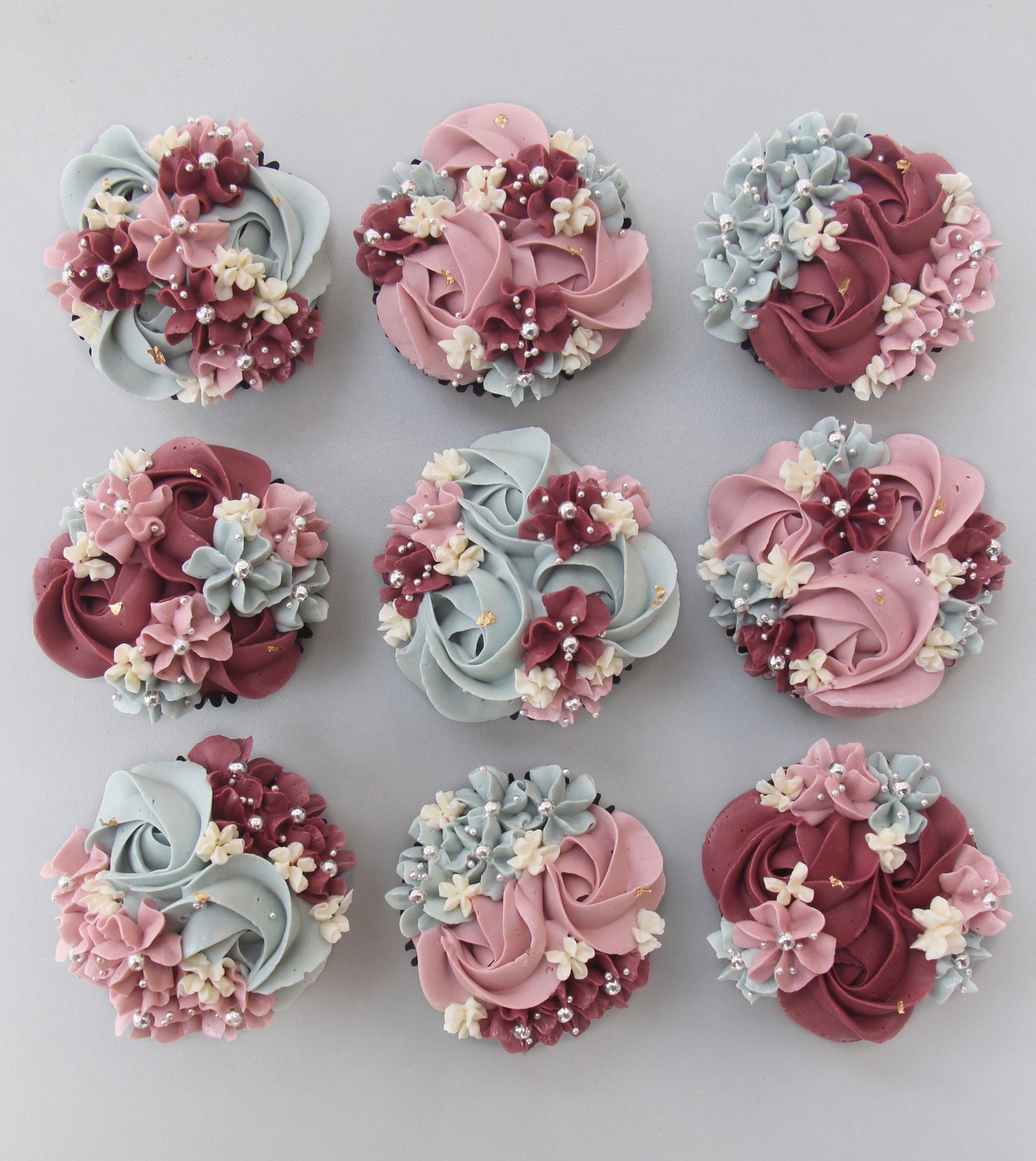 Standard floral cupcakes