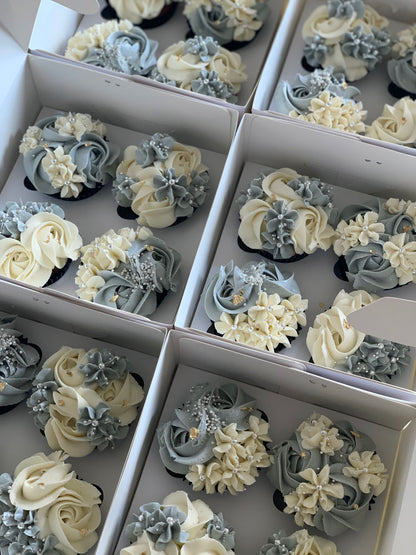 Standard floral cupcakes